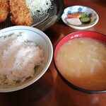 Ishii - かる盛りご飯＆大根のお味噌汁＆お漬物♪