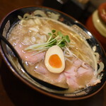 Sakanatobutatokurosambei - 魚豚骨ラーメン（８５０円）２０２１年１２月