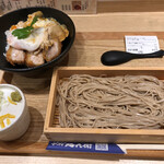 Nakamura Menbei - 蕎麦屋の厚みかつ丼とそば