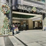 レストランひらまつ - ひらまつが入るビル