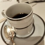 レストランひらまつ - コーヒーお代わりも可