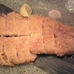 特上ロースカツ定食　2100円　アップ