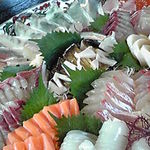 お食事処たかせ - 刺身盛合せも異常なゴージャスさｗｗ エンガワなんか厚さ４ｍｍ！