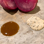 Terroir愛と胃袋 - 赤蕪の塩釜焼き<クレイジーファーム石毛さんの愛真紅>