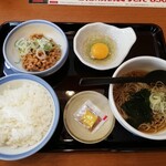 山田うどん - 菅谷の納豆朝定食 460円