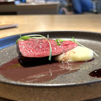 テアトロ ディ マッサ - 蝦夷鹿ロースト