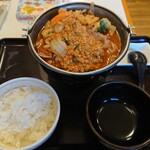Sukiya - 牛・旨辛鍋定食（ごはんミニ）