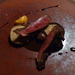 Restaurant Satoshi.F - ラカン産小鳩のロースト内臓のソース、椎茸ブラザーズの原木椎茸と井深さんのバターナッツ