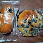 西紀サービスエリア(下り線) ショッピングコーナー - 黒豆ケーキと黒豆パン