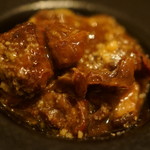 裏参道牛肉店 - 牛煮込み
