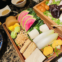 Shangri-La's secret ROPPONGI - 季節野菜とお豆腐盛り合わせ