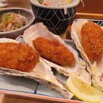 Tosawarayaki Ryuujimmaru - ｢牡蠣フライとわら焼き鰹のたたき定食｣牡蠣フライ