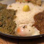 Harudamon Kare - 無水チキンカレー＆ハーブラムカレー