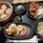 Wadachi - 名物定食990円(税込)焼売、海老マヨ、鶏唐揚げ