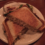 Tarji - ホットサンド　ツナ