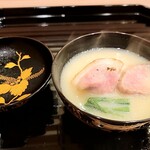 馬車道 大かわ - 鴨白味噌仕立てにゅう麵