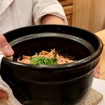 馬車道 大かわ - 桜海老のご飯