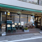 THE CORNER Hamburger & Saloon - お店の外観です