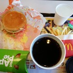 マクドナルド - 料理写真:スパビー 200円、ポテトS 150円、ホットアップルパイ 100円、コーヒーM 150円
