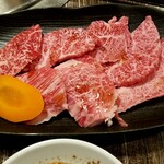 焼肉・しゃぶしゃぶ 肉の鶴々亭 - 