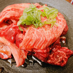 焼肉 いしび - さしが入っていてヤバい旨し^ - ^