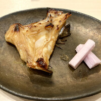 だし屋 おわん - 鯛のカマの幽庵焼き