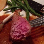 シェ・ミカワ - 1回目2012年12月25日仔羊のソテー　粒マスタードソース