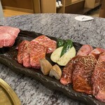 川崎名物 炭火焼肉 食道園 - 特選食道園盛り