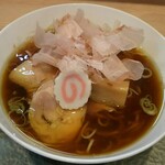 中華そば 深緑 - 極上かつお節の中華そば(1100円)