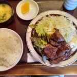 焼肉ハウスモンモン - 