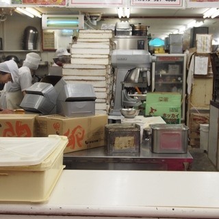 シロヤベーカリー_2