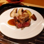 蓬左茶寮 - 平松椎茸 黒毛和牛 黒胡椒