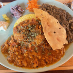 紅茶とクラフト酒のお店 タイフーン - 