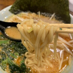 横浜家系ラーメン 龍馬家 - 