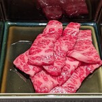 焼肉 思食 - 
