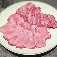 焼肉 思食 - 