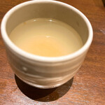 むつの家 - フグと野菜の出汁が効いたスープ