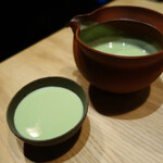 REVIVE KITCHEN THREE AOYAMA - 