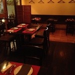 Cucina Italiana Goloso Tetsu - ゆったり店内