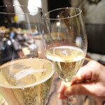 ル クーリュズ - ペアリングの泡で乾杯