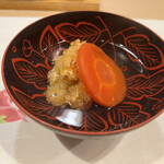 うを徳 - せいこがにのカニクリームと人参のお椀