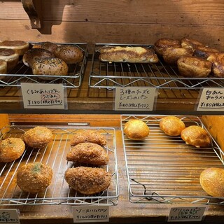 ベーカリー バタバタ_0