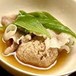 道人 - ⑨熊鍋 ～お替りの段階で、ご主人の捌いたうずらのつくねが良い塩梅に火入れされて、小骨のジャリジャリ感が更に食欲を唆る。