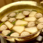 道人 - ⑨熊鍋 ～お替りの段階で、ご主人の捌いたうずらのつくねが良い塩梅に火入れされて、小骨のジャリジャリ感が更に食欲を唆る。