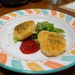 鉄板焼とワイン F.L.a.T - 