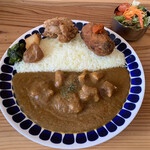 パラキート - ペッパーフルーツチキンカレー