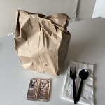 Asian Corner Cafe - テイクアウトの包装♪