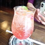 cafe 858 - いちごジンジャー〜いちごと生姜は合うんすね！