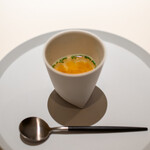 レストラン オオツ - 2021.12 白子のフラン 自家製カラスミ 鯛出汁スープ