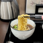 味膳 麺飯坊 - 肉味噌 半醤油麺